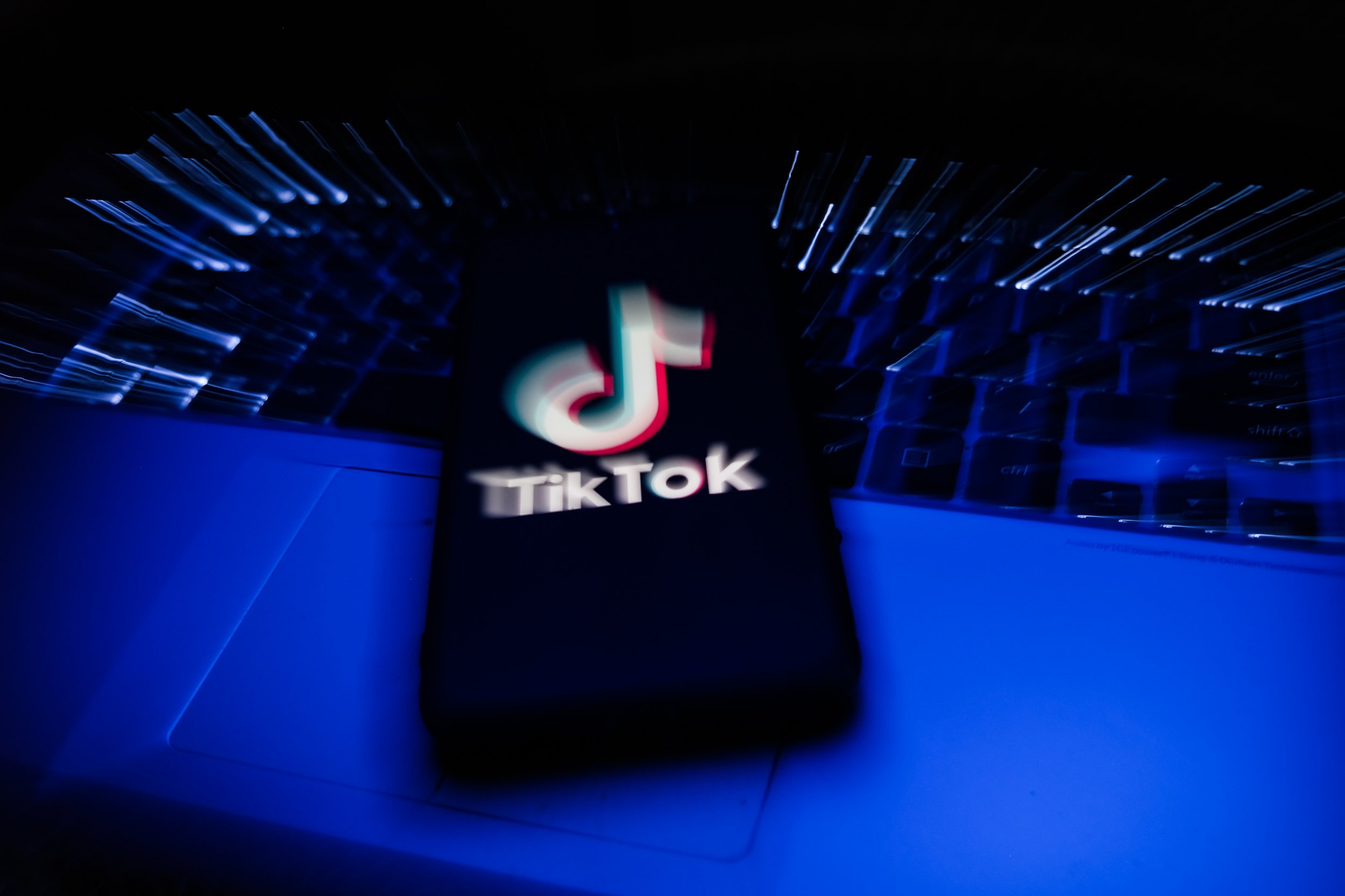 Deadly TikTok ‘blackout Challenge’ Blamed For Deaths Of Young Girls Who ...