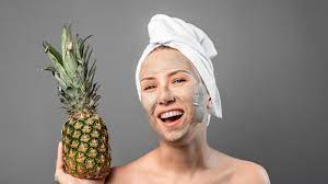 11 Pineapple Benefits for Your Skin