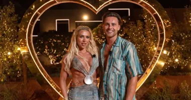 Why Did Love Island’s Gabby Allen and Casey O’Gorman Split? Gabby Allen and Casey O'Gorman split mutually after winning Love Island All Stars 2025.